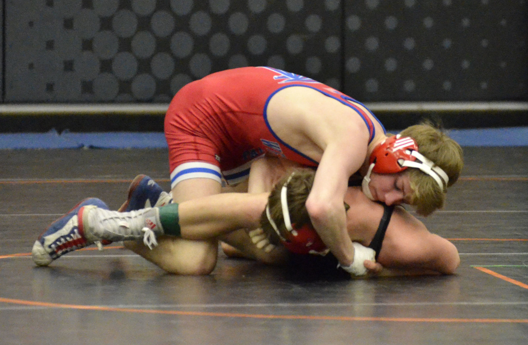 Class 1A wrestling sectional in Sibley